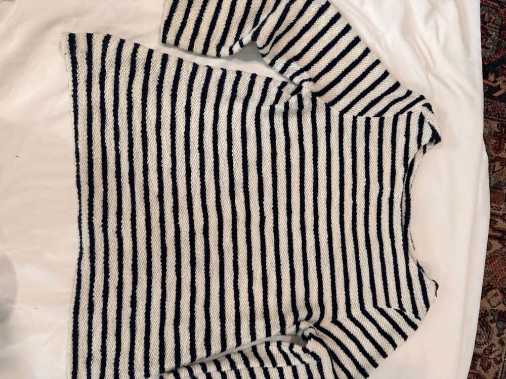 Old Navy Striped Sweatshirt Size M Navy Stripe